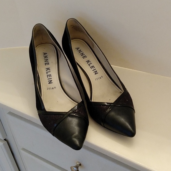 Anne Klein iflex Black Pump Heels Shoes - Picture 1 of 14